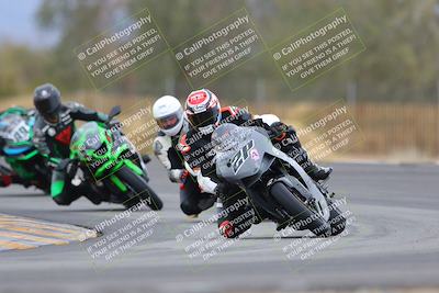 media/Jan-15-2023-SoCal Trackdays (Sun) [[c1237a034a]]/Turn 3 (1115am)/